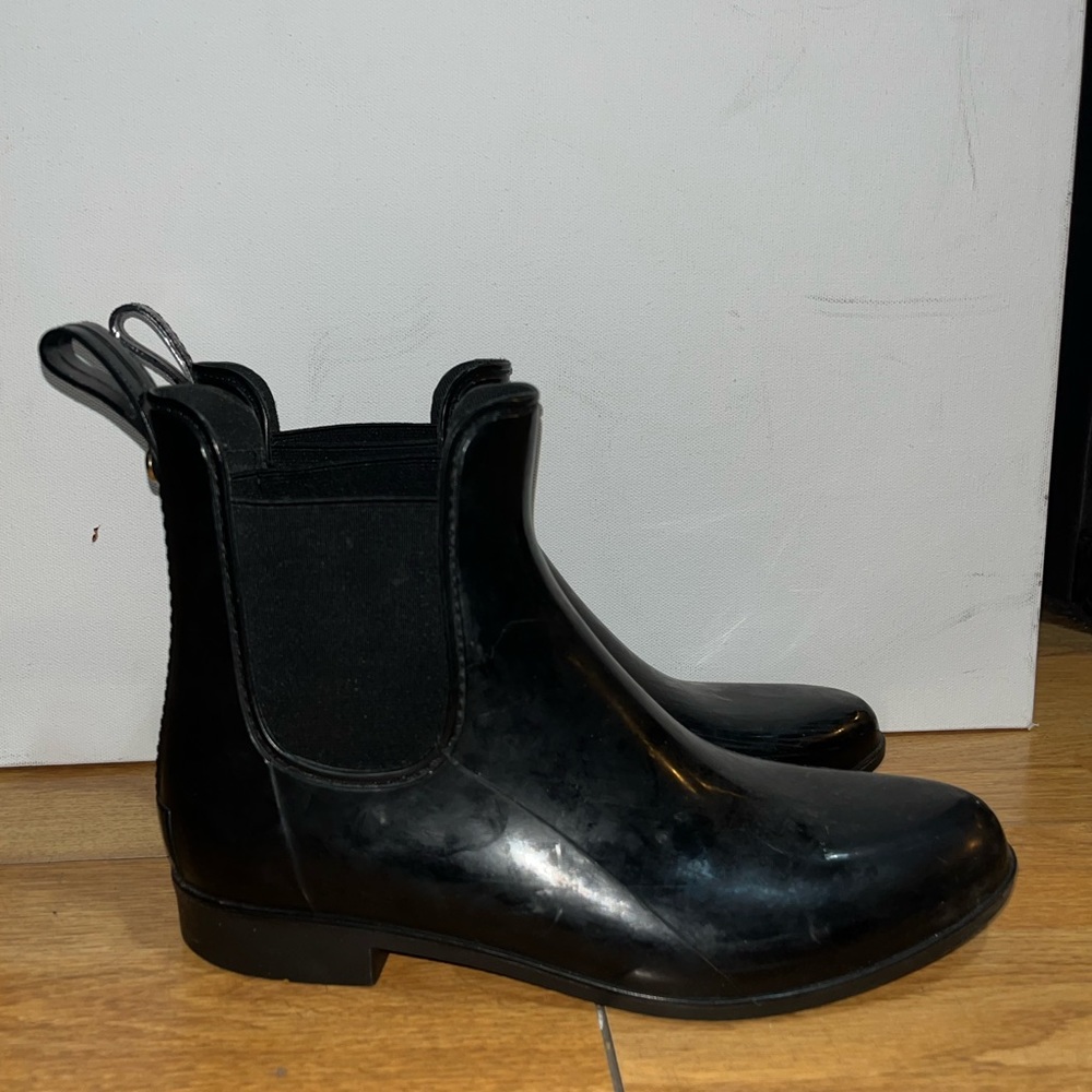 Sam Edelman Black Chelsea Boots